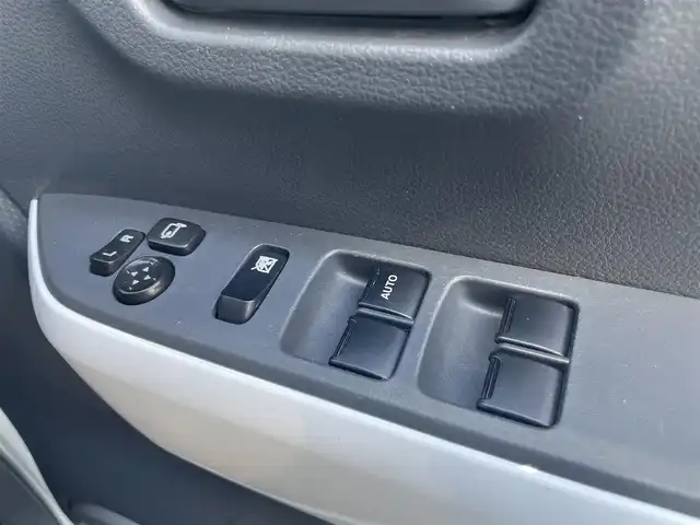 マツダ フレア クロスオーバー XS 長崎県 2014(平26)年 8.6万km ホワイトパール 純正ナビ/Bluetooth/TV/DVD/ETC/オートヘッドライト/アイドリングストップ/スマートキー/D席シートヒーター/電格ミラー