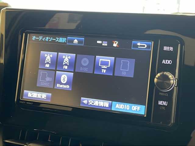 トヨタ カローラ スポーツ ハイブリッドG Z 岐阜県 2018(平30)年 1.8万km ホワイトパールクリスタルシャイン 純正ナビゲーション/バックモニター/Bluetooth・/フルセグ視聴/トヨタセーフティセンス/レーダークルーズコントロール/ブラインドスポットモニター/ヘッドアップディスプレイ/純正ドライブレコーダー/ETC2.0/LEDヘッドライト/オートハイビーム/ヘッドライトレベライザー/オートライト/プッシュスタート/スマートキー/スペアキー/クリアランスソナー