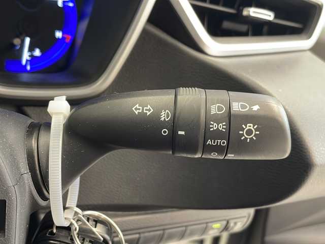 トヨタ カローラ スポーツ ハイブリッドG Z 岐阜県 2018(平30)年 1.8万km ホワイトパールクリスタルシャイン 純正ナビゲーション/バックモニター/Bluetooth・/フルセグ視聴/トヨタセーフティセンス/レーダークルーズコントロール/ブラインドスポットモニター/ヘッドアップディスプレイ/純正ドライブレコーダー/ETC2.0/LEDヘッドライト/オートハイビーム/ヘッドライトレベライザー/オートライト/プッシュスタート/スマートキー/スペアキー/クリアランスソナー