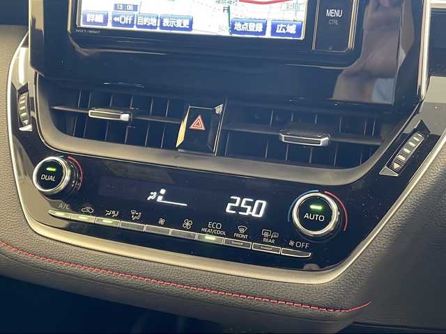 トヨタ カローラ スポーツ ハイブリッドG Z 岐阜県 2018(平30)年 1.8万km ホワイトパールクリスタルシャイン 純正ナビゲーション/バックモニター/Bluetooth・/フルセグ視聴/トヨタセーフティセンス/レーダークルーズコントロール/ブラインドスポットモニター/ヘッドアップディスプレイ/純正ドライブレコーダー/ETC2.0/LEDヘッドライト/オートハイビーム/ヘッドライトレベライザー/オートライト/プッシュスタート/スマートキー/スペアキー/クリアランスソナー