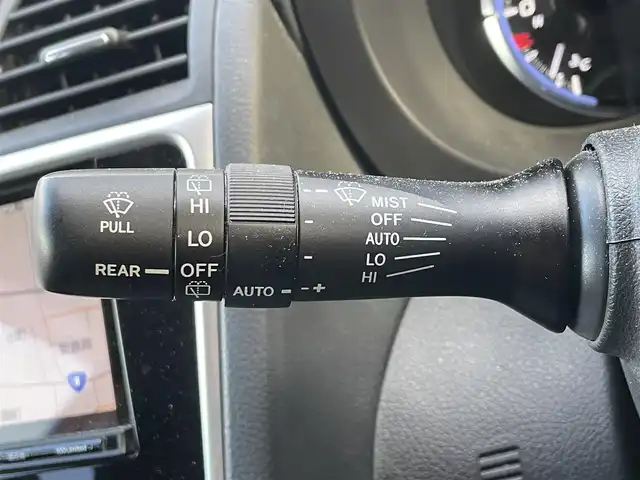 スバル レヴォーグ 1．6GT－S アイサイト 滋賀県 2016(平28)年 7.4万km スティールブルーグレーM 純正メモリナビ/・AM/FM/・CD/DVD/・SD/USB/・Bluetooth/・フルセグTV/バックカメラ/左サイドカメラ/ステアリングスイッチ/革巻きステアリング/パドルシフト/前方ドライブレコーダー/ETC/前席パワーシート/衝突軽減ブレーキ/レーンキープアシスト/リアビークルディテクション/先行車発進お知らせ/アダプティブクルーズコントロール/オートマチックヘッドライト/LEDヘッドライト/フォグランプ/オートハイビーム/ヒルスタートアシスト/電動格納ミラー/スタッドレスタイヤ積込