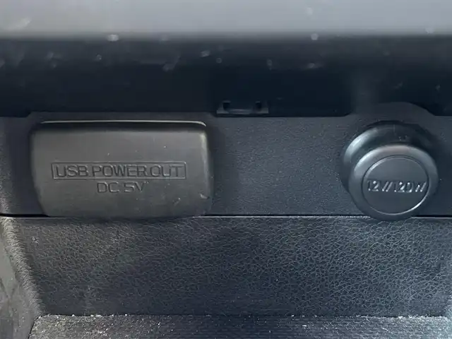 スバル レヴォーグ 1．6GT－S アイサイト 滋賀県 2016(平28)年 7.4万km スティールブルーグレーM 純正メモリナビ/・AM/FM/・CD/DVD/・SD/USB/・Bluetooth/・フルセグTV/バックカメラ/左サイドカメラ/ステアリングスイッチ/革巻きステアリング/パドルシフト/前方ドライブレコーダー/ETC/前席パワーシート/衝突軽減ブレーキ/レーンキープアシスト/リアビークルディテクション/先行車発進お知らせ/アダプティブクルーズコントロール/オートマチックヘッドライト/LEDヘッドライト/フォグランプ/オートハイビーム/ヒルスタートアシスト/電動格納ミラー/スタッドレスタイヤ積込