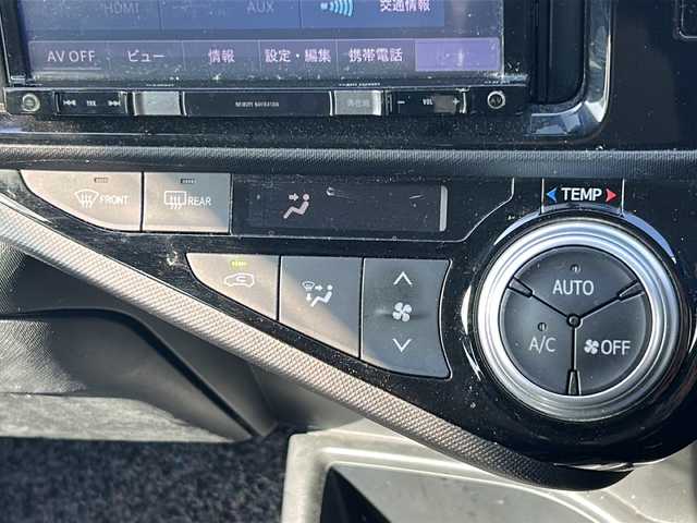 トヨタ アクア G ブラックソフトレザーセレ 富山県 2015(平27)年 8.9万km ブラックマイカ 禁煙車/ワンオーナー/ソフトレザー/ＥＴＣ/社外ナビ/ＬＥＤヘッドライト/スマートキー/プッシュスタート/ドアミラーウインカー/クルーズコントロール/フルセグＴＶ/ＤＶＤ再生機能有/ヒートシーター/Bluetooth/モデリスタアルミホイール