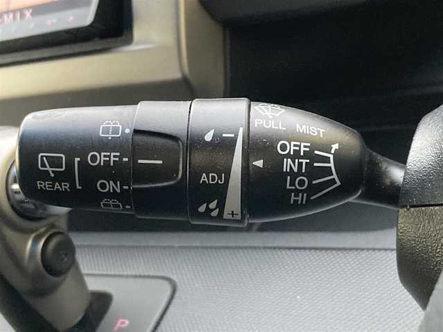 ホンダ フリード スパイク ハイブリット ジャストセレクション 静岡県 2012(平24)年 5.4万km プレミアムホワイトパール (株)IDOMが運営する【じしゃロン焼津店】の自社ローン専用車両になります。こちらは現金またはオートローンご利用時の価格です。自社ローンご希望の方は別途その旨お申付け下さい /社外ＳＤナビ/（フルセグＴＶ/ＣＤ/ＤＶＤ）/両側パワースライドドア/クルーズコントロール/バックカメラ/ＥＴＣ/ＨＩＤヘッドライト/オートライト/スマートキー