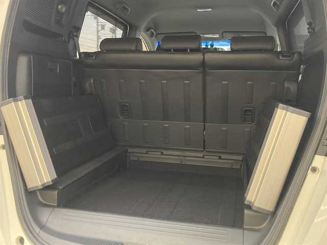 ホンダ フリード スパイク ハイブリット ジャストセレクション 静岡県 2012(平24)年 5.4万km プレミアムホワイトパール (株)IDOMが運営する【じしゃロン焼津店】の自社ローン専用車両になります。こちらは現金またはオートローンご利用時の価格です。自社ローンご希望の方は別途その旨お申付け下さい /社外ＳＤナビ/（フルセグＴＶ/ＣＤ/ＤＶＤ）/両側パワースライドドア/クルーズコントロール/バックカメラ/ＥＴＣ/ＨＩＤヘッドライト/オートライト/スマートキー