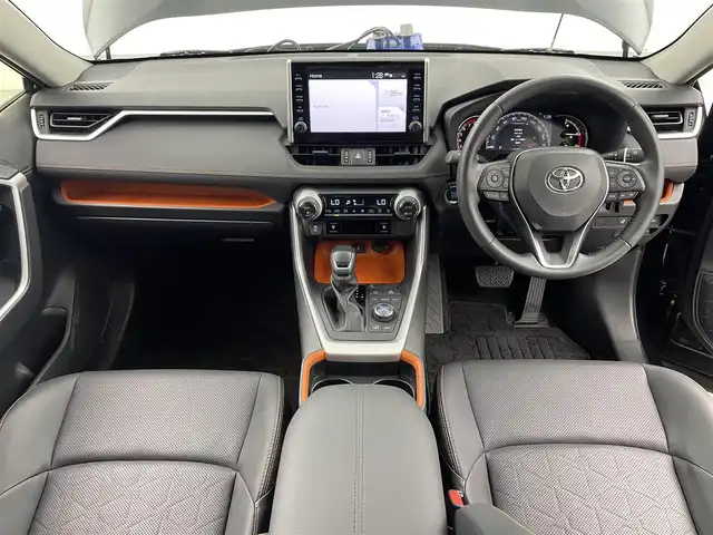 トヨタ ＲＡＶ４ アドベンチャー 福井県 2021(令3)年 1万km アティチュードブラックマイカ サンルーフ　/純正９型ディスプレイオーディオ　/バックカメラ　/ビルトインＥＴＣ　/ドラレコ　/アダプティブクルーズコントロール　/パワーシート　/シートヒーター/エアシート　/ハンドルヒーター　/ブラインドスポットモニター/ＬＥＤヘッドライト