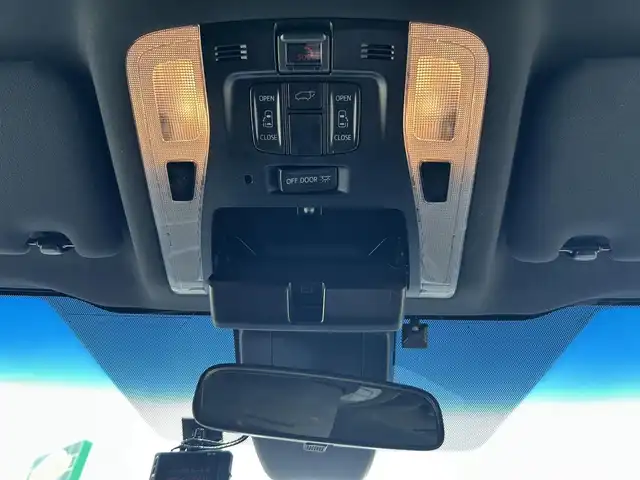 トヨタ ヴェルファイア Z ゴールデンアイズ 愛媛県 2020(令2)年 4.4万km ブラック ワンオーナー/純正9インチナビ/（AM/FM/BT）/バックカメラ/ドライブレコーダー/ビルドインETC/両側パワースライドドア/パワーバックドア/ハーフレザーシート/3列シート/衝突被害軽減システム/オートホールド付電子パーキング/レーダークルーズコントロール/コーナーセンサー/横滑り防止装置/純正LEDライト/オートライト/フォグランプ/純正18インチAW/社外フロアマット/ステアリングスイッチ/スマートキー/取扱説明書/保証書