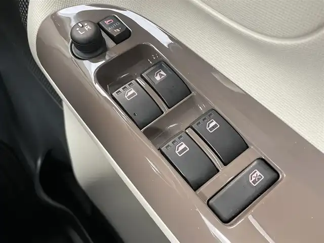 ダイハツ ムーヴ キャンバス G メイクアップ リミテッド　SAⅢ 千葉県 2021(令3)年 1.5万km プラムブラウンクリスタルマイカ 衝突軽減ブレーキ/全方位カメラ/両側パワースライドドア/純正８インチＳＤナビ/フルセグＴＶ/ＨＤＭＩ/Ｂｌｕｅｔｏｏｔｈ/ＬＥＤヘッドライト/オートハイビーム/プッシュスタート/スマートキー