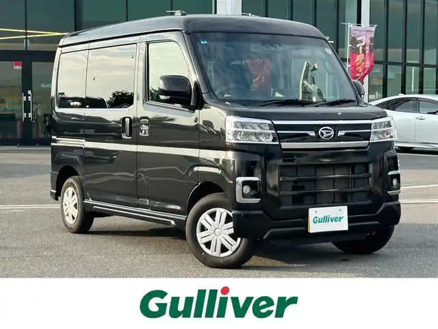 ダイハツ アトレー バン RS 愛知県 2023(令5)年 3.4万km ブラックマイカメタリック ターボ/純正ディスプレイオーディオ(フルセグTV/AM・FM/BT/AppleCarPlay/AndroidAuto/HDMI)/バックカメラ/ビルトインETC/前方ドラレコ/スマートアシスト/クルーズコントロール/レーンキープアシスト/LEDヘッドランプ/LEDフォグランプ/ドアミラーターンランプ/純正フロアマット/スペアキー/プッシュスタート/保証書/取扱説明書