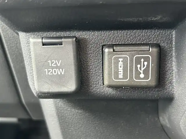 ダイハツ アトレー バン RS 愛知県 2023(令5)年 3.4万km ブラックマイカメタリック ターボ/純正ディスプレイオーディオ(フルセグTV/AM・FM/BT/AppleCarPlay/AndroidAuto/HDMI)/バックカメラ/ビルトインETC/前方ドラレコ/スマートアシスト/クルーズコントロール/レーンキープアシスト/LEDヘッドランプ/LEDフォグランプ/ドアミラーターンランプ/純正フロアマット/スペアキー/プッシュスタート/保証書/取扱説明書