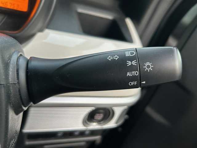 スズキ スペーシア HYBRID X 熊本県 2018(平30)年 4.7万km アーバンブラウンパールメタリック デュアルセンサーブレーキサポート/レーンキープアシスト/プッシュスタート/社外ナビ/（CD・DVD・フルセグTV・BTオーディオ・SD）/全方位カメラ/両側パワースライドドア/LEDヘッドライト/オートライト/右前席シートヒーター/横滑り防止装置/ウィンカーミラー/純正フロアマット/純正ドアバイザー/新車保証書/取扱説明書