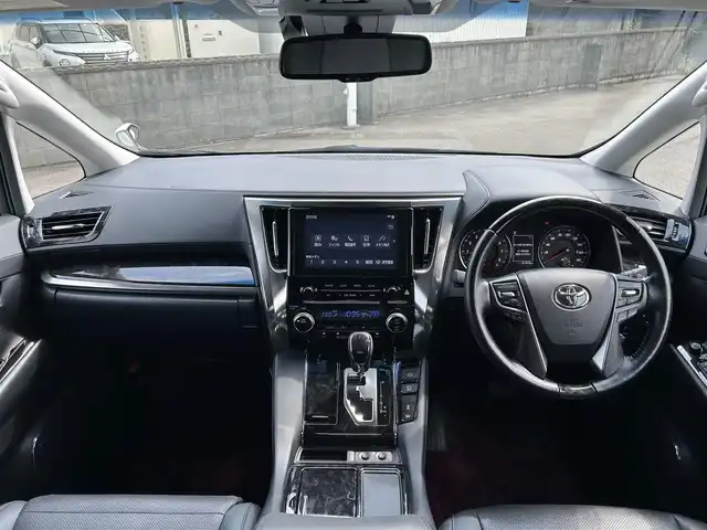 トヨタ アルファード S Cパッケージ 大阪府 2021(令3)年 6.2万km ホワイトパールクリスタルシャイン ナビ　/Ｂｌｕｅｔｏｏｔｈ　/バックカメラ　/フリップダウンモニター　/サンルーフ　/両側パワースライドドア　/パワーバックドア　/シーケンシャルウインカー　/スペアタイヤ　/ビルトインＥＴＣ　/ＡＣ１００Ｖ/フロアーマット/サイドバイザー
