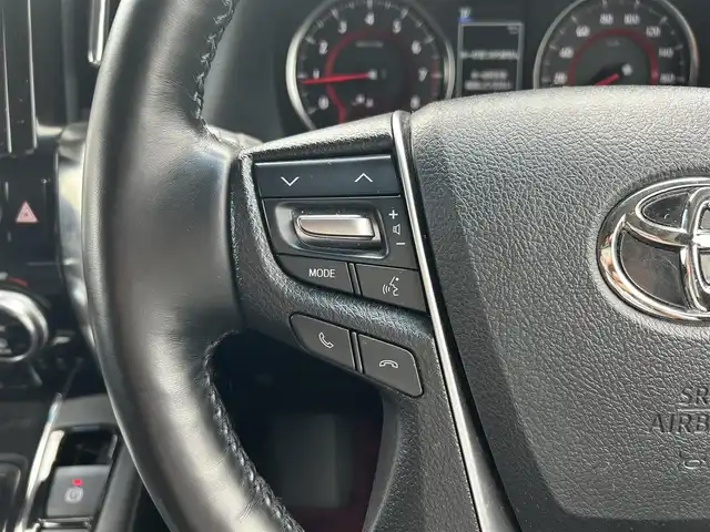 トヨタ アルファード S Cパッケージ 大阪府 2021(令3)年 6.2万km ホワイトパールクリスタルシャイン ナビ　/Ｂｌｕｅｔｏｏｔｈ　/バックカメラ　/フリップダウンモニター　/サンルーフ　/両側パワースライドドア　/パワーバックドア　/シーケンシャルウインカー　/スペアタイヤ　/ビルトインＥＴＣ　/ＡＣ１００Ｖ/フロアーマット/サイドバイザー