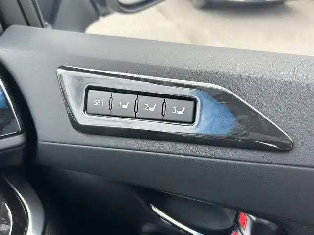 トヨタ アルファード S Cパッケージ 大阪府 2021(令3)年 6.2万km ホワイトパールクリスタルシャイン ナビ　/Ｂｌｕｅｔｏｏｔｈ　/バックカメラ　/フリップダウンモニター　/サンルーフ　/両側パワースライドドア　/パワーバックドア　/シーケンシャルウインカー　/スペアタイヤ　/ビルトインＥＴＣ　/ＡＣ１００Ｖ/フロアーマット/サイドバイザー