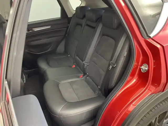 マツダ ＣＸ－５ XD ブラックトーンエディション 新潟県 2022(令4)年 2.8万km ソウルレッドクリスタルM ４WD/純正１０．２５インチナビ（Bluetooth・USB）/アラウンドビューモニター　/BOSEサウンド　/衝突被害軽減システム/フルセグ　/ハーフレザーシート　/D席パワーシート/D席メモリーシート　/前席シートヒーター　/電動リアゲート/LEDオートライト　/オートマチックハイビーム/レーンキープアシスト　/追従クルーズコントロール/前後コーナーセンサー/アイドリングストップ/ブラインドスポットモニター/クルージングトラフィックサポート/スマートシティブレーキサポート/パドルシフト/レザーステアリング/ステアリングヒーター/ヘッドアップディスプレイ/ドライバーアテンションアラート/ETC/MTモード付AT/純正フロアマット/純正１９インチアルミホイール/スマートキー/スペアキー/保証書/取扱説明書