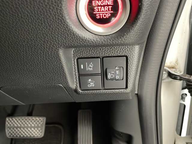 ホンダ Ｎ ＢＯＸ カスタム L 宮崎県 2021(令3)年 3万km プラチナホワイトパール 禁煙車/ホンダセンシング/社外ナビTV/（イクリプス/AVN-R10/CD/Bluetooth/フルセグTV)/社外バックカメラ/社外ETC/純正LEDオートライト/純正LEDフォグ/純正14インチアルミ/純正エアロ/純正ルーフエンドスポイラー/純正フロアマット/左側電動スライドドア/アダプティブクルーズコントロール/レーンディパーチャーアラート/オートマチックハイビーム/クリアランスソナー/オートエアコン/前席シートヒーター/スマートキー/プッシュエンジンスタート/スペアキー/新車時保証書/取扱い説明書