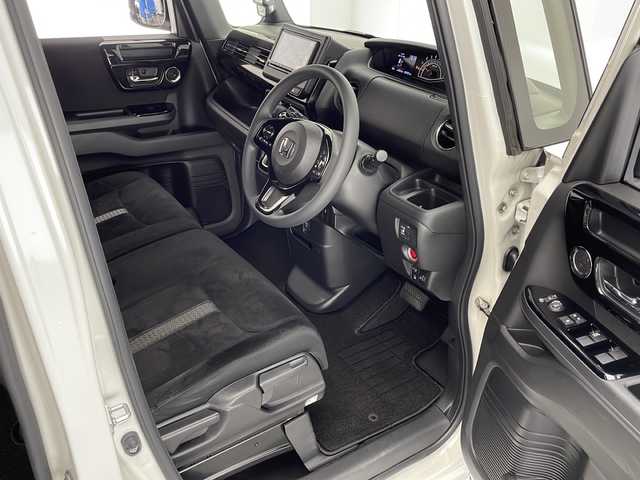 ホンダ Ｎ ＢＯＸ カスタム L 宮崎県 2021(令3)年 3万km プラチナホワイトパール 禁煙車/ホンダセンシング/社外ナビTV/（イクリプス/AVN-R10/CD/Bluetooth/フルセグTV)/社外バックカメラ/社外ETC/純正LEDオートライト/純正LEDフォグ/純正14インチアルミ/純正エアロ/純正ルーフエンドスポイラー/純正フロアマット/左側電動スライドドア/アダプティブクルーズコントロール/レーンディパーチャーアラート/オートマチックハイビーム/クリアランスソナー/オートエアコン/前席シートヒーター/スマートキー/プッシュエンジンスタート/スペアキー/新車時保証書/取扱い説明書