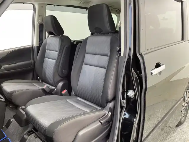 日産 セレナ e－パワー ハイウェイスター V 栃木県 2020(令2)年 4.8万km ダイヤモンドブラック 純正ナビ(MM319D-W)/(フルセグテレビ・Bluetooth・CD・DVD・SD)/後席モニター/全方位カメラ/バックカメラ/衝突軽減ブレーキ/レーンキープアシスト/クルーズコントロール/前後コーナーセンサー/前方ドライブレコーダー(DJ4-D)/両側パワースライドドア/ETC/純正アルミホイール/純正フロアマット/LEDヘッドライト/オートライト/純正エアロ(サイド・リア)/スマートキー