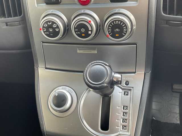 三菱 デリカＤ：５ G－Power package 愛知県 2009(平21)年 8.6万km 黒 HDDナビ/片側パワースライド/クルーズコントロール/バックカメラ/フルセグ/CD DVD/アルミホイール/４WD/パドルシフト/ETC/ステアリングスイッチ/スマートキー