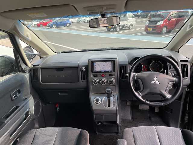 三菱 デリカＤ：５ G－Power package 愛知県 2009(平21)年 8.6万km 黒 HDDナビ/片側パワースライド/クルーズコントロール/バックカメラ/フルセグ/CD DVD/アルミホイール/４WD/パドルシフト/ETC/ステアリングスイッチ/スマートキー