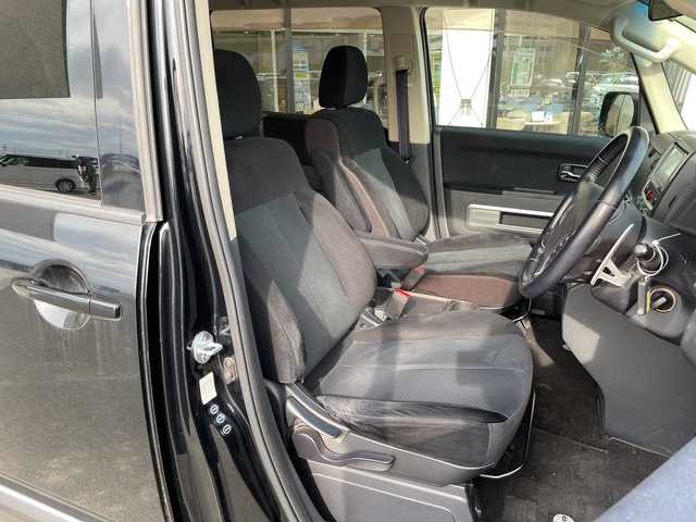 三菱 デリカＤ：５ G－Power package 愛知県 2009(平21)年 8.6万km 黒 HDDナビ/片側パワースライド/クルーズコントロール/バックカメラ/フルセグ/CD DVD/アルミホイール/４WD/パドルシフト/ETC/ステアリングスイッチ/スマートキー