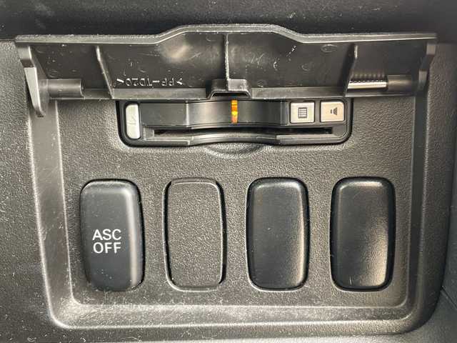 三菱 デリカＤ：５ G－Power package 愛知県 2009(平21)年 8.6万km 黒 HDDナビ/片側パワースライド/クルーズコントロール/バックカメラ/フルセグ/CD DVD/アルミホイール/４WD/パドルシフト/ETC/ステアリングスイッチ/スマートキー