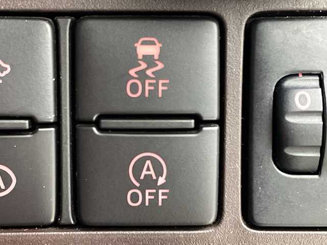 ダイハツ トール X SAⅢ 岐阜県 2019(平31)年 4.2万km パールホワイトⅢ 社外ナビ/（フルセグ/CD/DVD）/バックカメラ/片側パワーバックドア/純正フロアマット/純正ドアバイザー/前方ドライブレコーダー/電動格納ミラー/サマータイヤ積込み（純正ホイールキャップ付き）/スマートキー/スペアキー/スマートアシスト/コーナーセンサー/オートマチックハイビーム