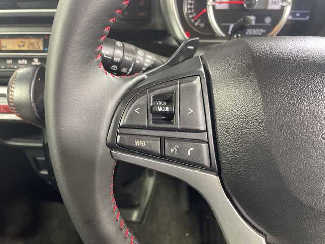 スズキ スペーシア カスタム HYBRID XS ターボ 神奈川県 2020(令2)年 2.7万km ピュアホワイトP 純正8型ＳＤナビ（AM/FM/CD/DVD/SD/Bluetooth/フルセグ）/セーフティサポート/両側パワスラ/全方位カメラ/ＬＥＤヘッドライト/ビルトインＥＴＣ/シートヒーター/前後ドラレコ/アダプティブクルーズコントロール/純正１５インチＡＷ/スマートキー/レーンキープ/デュアルカメラブレーキサポート/ハーフレザーシート/パドルシフト/ヘッドアップディスプレイ/電動格納ミラー