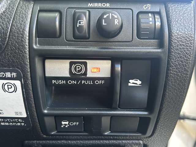 スバル レガシィ ツーリングワゴン 2．5GT Sパッケージ 高知県 2009(平21)年 14.1万km サテンホワイトパール 柿本改マフラー/ＭＴ/純正１８インチアルミ/フルセグＴＶ/Ｂｌｕｅｔｏｏｔｈオーディオ/ＣＤ・ＤＶＤ/バックカメラ/ＥＴＣ/純正フロアマット/オートライト/純正フロアマット/ハーフレザー/パワーシート