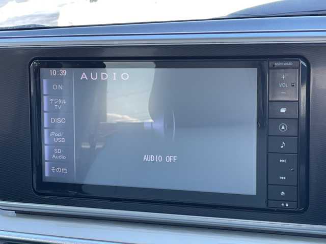 ダイハツ キャスト スタイル G ターボ SAⅡ 道央・札幌 2016(平28)年 7.8万km ファイアークォーツレッドM ４WD/ワンオーナー/純正SDナビ/AM/FM/BT/SD/SD/DVD/フルセグ/衝突被害軽減ブレーキ/横滑り防止装置/レーンキープアシスト/コーナーセンサー/バックカメラ/ビルトインETC/ドライブレコーダー/アイドリングストップ/D席シートヒーター/レザーシート/革巻きステアリング/ステアリングリモコン/プッシュスタート/スマートキー/LEDヘッドライト/オートライト/フォグランプ/電動格納ミラー/純正フロアマット/ドアバイザー/スペアキー/純正エンジンスターター