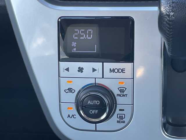 ダイハツ キャスト スタイル G ターボ SAⅡ 道央・札幌 2016(平28)年 7.8万km ファイアークォーツレッドM ４WD/ワンオーナー/純正SDナビ/AM/FM/BT/SD/SD/DVD/フルセグ/衝突被害軽減ブレーキ/横滑り防止装置/レーンキープアシスト/コーナーセンサー/バックカメラ/ビルトインETC/ドライブレコーダー/アイドリングストップ/D席シートヒーター/レザーシート/革巻きステアリング/ステアリングリモコン/プッシュスタート/スマートキー/LEDヘッドライト/オートライト/フォグランプ/電動格納ミラー/純正フロアマット/ドアバイザー/スペアキー/純正エンジンスターター