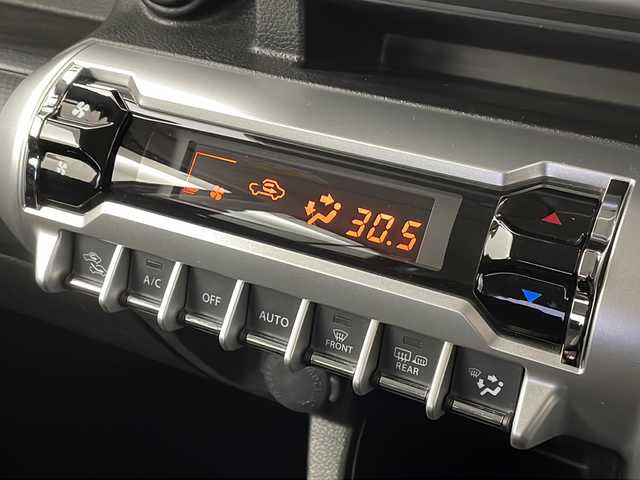 スズキ クロスビー HYBRID MZ 新潟県 2018(平30)年 5.4万km キャラバンアイボリーパールメタリック/ホワイト 2トーンルーフ 純正8インチメモリナビ/　フルセグTV/Bluetooth/CD/DVD/USB/レーダークルーズコントロール/前席シートヒーター/衝突被害軽減ブレーキ/レーンキープアシスト/後方コーナーセンサー/全方位モニター/前後ドライブレコーダー/ビルトインETC/LEDヘッドライト/オートマチックハイビーム/アイドリングストップ/横滑り防止装置/パドルシフト/レザーステアリング/ステアリングスイッチ/社外フロントフォグライト/ルーフキャリア/HKSマフラー/禁煙車