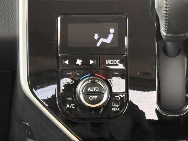 トヨタ タンク カスタムG S 山口県 2018(平30)年 5.3万km レーザーブルークリスタルシャイン ワンオーナー/両側パワースライドドア /SDナビ フルセグTV CD DVD BT/バックカメラ/クルーズコントロール/LEDオートヘッドライト/フォグライト /衝突被害軽減ブレーキ/ドラレコ/スマートキー/革巻きステアリング/ステアリングリモコン