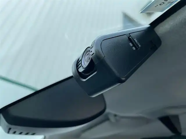 トヨタ タンク カスタムG S 東京都 2018(平30)年 5.3万km レーザーブルークリスタルシャイン 純正ナビ/バックモニター/衝突回避支援ブレーキ/車線逸脱警報機能/クルーズコントロール/両側電動スライドドア/ＥＴＣ/ドライブレコーダー/アイドリングストップ/横滑り防止措置/ステアリングスイッチ