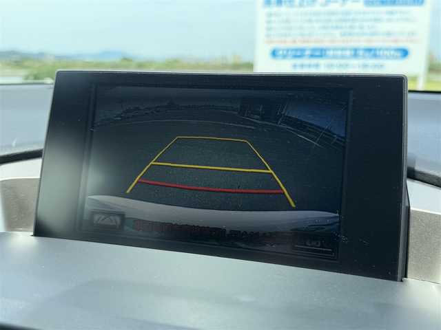 レクサス ＮＸ 200t Iパッケージ 佐賀県 2017(平29)年 6万km ソニッククォーツ 黒革シート/メーカーナビゲーション/・フルセグテレビ/Bluetooth/USB/バックカメラ/前席シートヒーター/ステアリングヒーター/オートブレーキホールド/プッシュスタート/スマートキー/純正ドライブレコーダー/純正ビルトインETC2.0/純正LEDヘッドライト/純正17インチアルミホイール/純正フロアマット/スペアキー2本（カードキータイプ1枚）/新車保証書/LexusSafetySystem＋/・アクティブコーナリングアシスト/・プリクラッシュセーフティ/・レーダークルーズコントロール（全車速追従機能付き）/・クリアランスソナー/・レーンキープアシストシステム