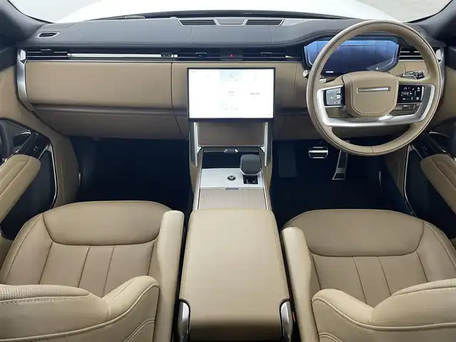 ランドローバー レンジローバー SE 福島県 2024(令6)年 0.7万km パール サンルーフ/MERIDIANプレミアムサウンド/純正OP23インチAW/シャドーエクステリアパック/エマージェンシーブレーキ/・ドライバーコンディションモニター/・レーンアシスト/・レーダークルーズコントロール/・オートマチックパーキングエイド/・リアトラフィックモニター/・クリアランスソナー/純正ナビ/・Bluetooth/AM/FM/・全方位カメラ/・前後ドライブレコーダー/・ビルトインETC2.0/革巻きステアリング/・ステアリングリモコン/・ステアリングヒーター/・パドルシフト/レザーシート/・パワーシート(運転席/助手席)/・メモリシート(運転席/助手席)/・シートヒーター(運転席/助手席)/・エアシート(運転席/助手席)/プッシュスタート/・スマートキー/・スペアキー/LEDヘッドライト/・オートライト/・フォグライト/オートステップ/マッドフラップ/純正フロアマット/ワンオーナー/・保証書/取扱説明書
