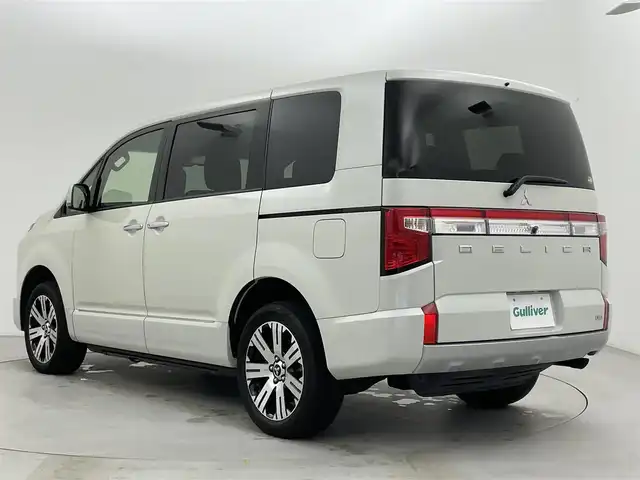 三菱 デリカＤ：５ P 富山県 2020(令2)年 3万km ウォームホワイトパール 社外オーディオ（FH-8500DVS）/　　ーーCD、bluetooth、AppleCarPlay/360度カメラ/左自動ステップ/両側パワースライドドア/ACC/衝突軽減ブレーキシステム/レーンキープ/ブラインドスポット/運転席パワーシート/前席シートヒーター/LEDヘッドライト/フォグ/スマートキー/パワーバックドア/パドルシフト/保証書、取説/スペアキー