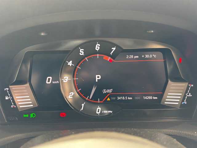 トヨタ スープラ RZ 埼玉県 2020(令2)年 1.5万km ホワイトメタリック プリクラッシュセーフティ/純正8.8インチナビ/　　CD/DVD/フルセグ/USB/バックカメラ/レーダークルーズコントロール/LEDヘッドライト/レザーシート/シートヒーター/スマートキー2本/純正19インチアルミホイール/プッシュスタート/アイドリングストップ/ETC