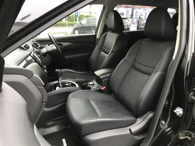 日産 エクストレイル 20X エマージェンシーブレーキ 栃木県 2014(平26)年 7.7万km ダイヤモンドブラック 株)IDOMが運営する【じしゃロン小山店】の自社ローン専用車両になります。こちらは現金またはオートローンご利用時の価格です。自社ローンご希望の方は別途その旨お申付け下さい//禁煙車/純正ワンセグナビ/（CD/DVD/AM/FMラジオ）/(Bluetooth)/スマートキー/プッシュスタート/バックカメラ/ＥＴＣ/エマージェンシーブレーキ/アイドリングストップ/ステアリングリモコン/電動格納ドアミラー/パワーウインドウ/防眩ミラー/オートライト