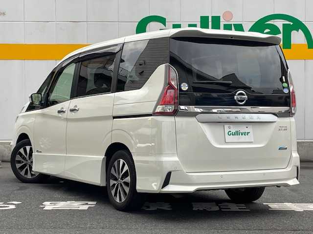 日産 セレナ ハイウェイスターVセレクションⅡ 東京都 2017(平29)年 4.6万km ブリリアントホワイトパール メモリナビ/フルセグテレビ/バックカメラ/両側パワースライドドア/プッシュスタート/クルーズコントロール/フリップダウンモニター/ETC