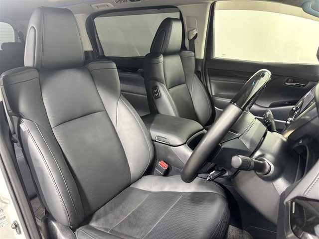 トヨタ アルファード S Cパッケージ 大阪府 2020(令2)年 4万km ホワイトパールクリスタルシャイン サンルーフ　黒革シート　ＪＢＬナビＴＶ　３６０カメラ　後席モニター　デジタルインナーミラー　三眼ＬＥＤ　パワーシート／ヒーター／エアコン　電動リアゲート　衝突軽減　レーダーＣ　ＢＳＭ　パークアシスト