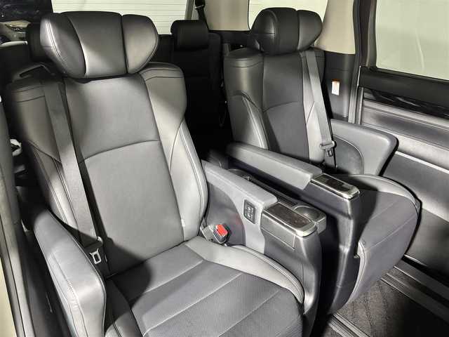 トヨタ アルファード S Cパッケージ 大阪府 2020(令2)年 4万km ホワイトパールクリスタルシャイン サンルーフ　黒革シート　ＪＢＬナビＴＶ　３６０カメラ　後席モニター　デジタルインナーミラー　三眼ＬＥＤ　パワーシート／ヒーター／エアコン　電動リアゲート　衝突軽減　レーダーＣ　ＢＳＭ　パークアシスト