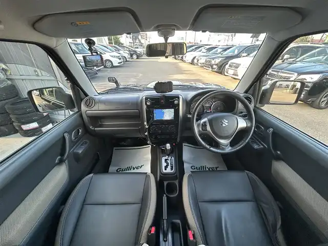 スズキ ジムニー ランドベンチャー 山形県 2017(平29)年 12.8万km ブルーイッシュブラックパール3 4WD/禁煙車/リフトアップ/社外F＆Rバンパー/社外マフラー/社外テールランプ/社外サス&ラテラルロッド/社外SDナビ/FM/AM/USB/DVD/SD/シートヒーター（D）/前席ドライブレコーダー/ダブルエアバック/純正バイザー/保証書/取扱説明書