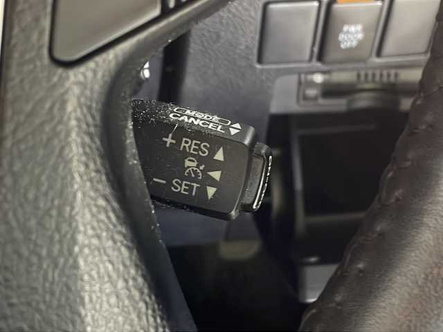 トヨタ ヴェルファイア Z 広島県 2016(平28)年 4.1万km ホワイトパールクリスタルシャイン 禁煙車/プリクラッシュセーフティ/レーダークルーズコントロール/クリアランスソナー/純正10インチナビ（NSZN-Z66T）/・フルセグ/ＣＤ/DVD/BT/SD/SDREC/バックカメラ/両側パワースライドドア/革巻きステアリング/ステアリングスイッチ/オートライト/電動格納ミラー/電動パーキング/ブレーキホールド/ETC2.0/LEDヘッドライト/フォグランプ/スマートキー/プッシュスタート/スペアキー/前後ドラレコCSD-790FHG/コーナーポール