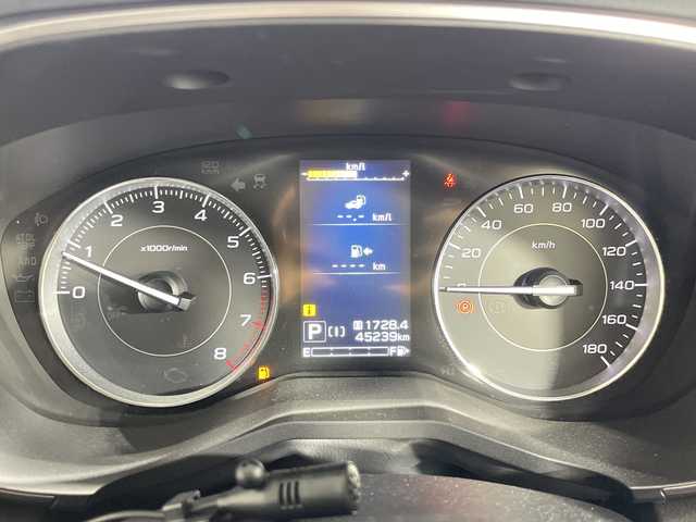 スバル インプレッサ スポーツ 2．0i－Lアイサイト 神奈川県 2017(平29)年 4.6万km アイスシルバーメタリック アイサイト/バックカメラ/ドライブレコーダー/スペアキー/autoライト/LEDヘッドライト/純正ナビ/電子パーキング/ETC/プッシュスタート/シートリフター/フォグランプ/Bluetooth/フルセグテレビ/オートホールド/SRH/革ステアリング/電動格納ミラー/純正フロアマット/純正アルミホイール/純正ドアバイザー/ダウンヒル/スマートキー/パドルシフト/ウィンカーミラー