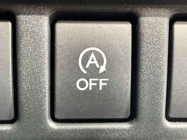 スバル インプレッサ スポーツ 2．0i－Lアイサイト 神奈川県 2017(平29)年 4.6万km アイスシルバーメタリック アイサイト/バックカメラ/ドライブレコーダー/スペアキー/autoライト/LEDヘッドライト/純正ナビ/電子パーキング/ETC/プッシュスタート/シートリフター/フォグランプ/Bluetooth/フルセグテレビ/オートホールド/SRH/革ステアリング/電動格納ミラー/純正フロアマット/純正アルミホイール/純正ドアバイザー/ダウンヒル/スマートキー/パドルシフト/ウィンカーミラー