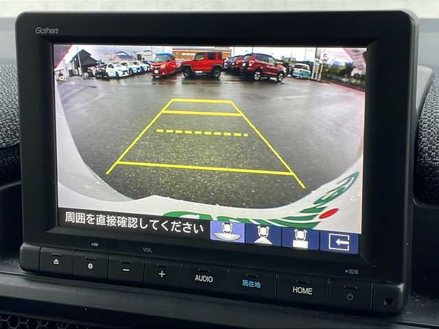 ホンダ ステップワゴン eHEV エアー 山形県 2022(令4)年 6.9万km プラチナホワイトパール Honda SENSING/・衝突軽減ブレーキ（ＣＭＢＳ）/・路外逸脱抑制機能/・先行車発進お知らせ機能/・アダプティブクルーズコントロール（ＡＣＣ）/・車線維持支援システム（ＬＫＡＳ）/・標識認識機能/・誤発進抑制機能 /・近距離衝突軽減ブレーキ/両側パワースライドドア/純正ナビ’(CD.DVD.BT.SD.USB)/フルセグ/バックカメラ/純正ドライブレコーダー/電動パーキングブレーキ/オートホールド/LEDヘッドライト/プッシュスタート/スマートキー