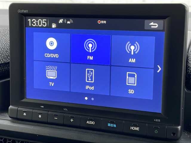 ホンダ ステップワゴン eHEV エアー 山形県 2022(令4)年 6.9万km プラチナホワイトパール Honda SENSING/・衝突軽減ブレーキ（ＣＭＢＳ）/・路外逸脱抑制機能/・先行車発進お知らせ機能/・アダプティブクルーズコントロール（ＡＣＣ）/・車線維持支援システム（ＬＫＡＳ）/・標識認識機能/・誤発進抑制機能 /・近距離衝突軽減ブレーキ/両側パワースライドドア/純正ナビ’(CD.DVD.BT.SD.USB)/フルセグ/バックカメラ/純正ドライブレコーダー/電動パーキングブレーキ/オートホールド/LEDヘッドライト/プッシュスタート/スマートキー