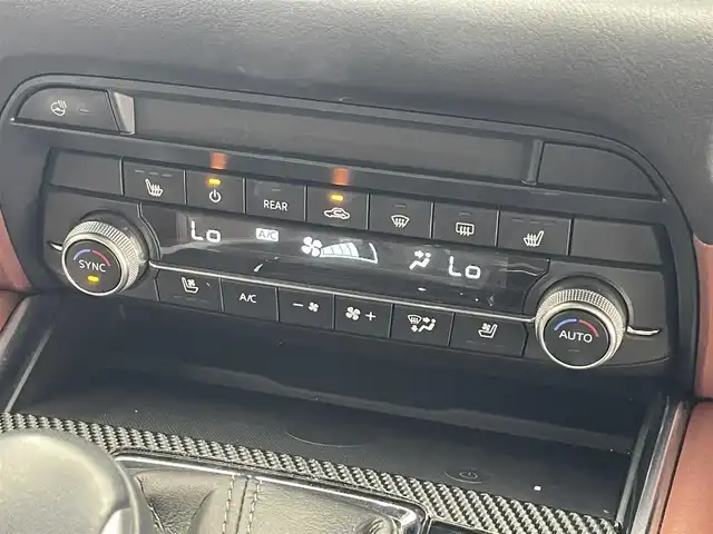 マツダ ＣＸ－８ XD エクスクルーシブモード 滋賀県 2021(令3)年 4.3万km プラチナクォーツメタリック 純正10インチSDナビ/・Bluetooth/USB/フルセグ/全方位カメラ/本革シート/・シートヒーター/ベンチレーション/パワーリアゲート/BOSEサウンド/ステアリングヒーター/電子パーキング/前後ソナー/ルーフレール/スマートキー/ETC