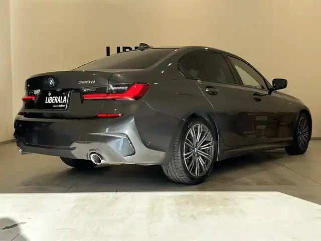 ＢＭＷ ＢＭＷ ３２０ｄ xDrive Mスポーツ 熊本県 2019(令1)年 4.6万km グレー ハーフレザーシート/シートヒーター/前席パワーシート/置くだけ充電/純正HDDナビ/Bluetooth/AppleCarPlay/USB/アダプティブクルーズコントロール/インテリジェントセーフティー/オートホールドアシスト/前後ドライブレコーダー/ETC2.0/LEDヘッドライト/LEDフォグライト/オートマチックハイビーム